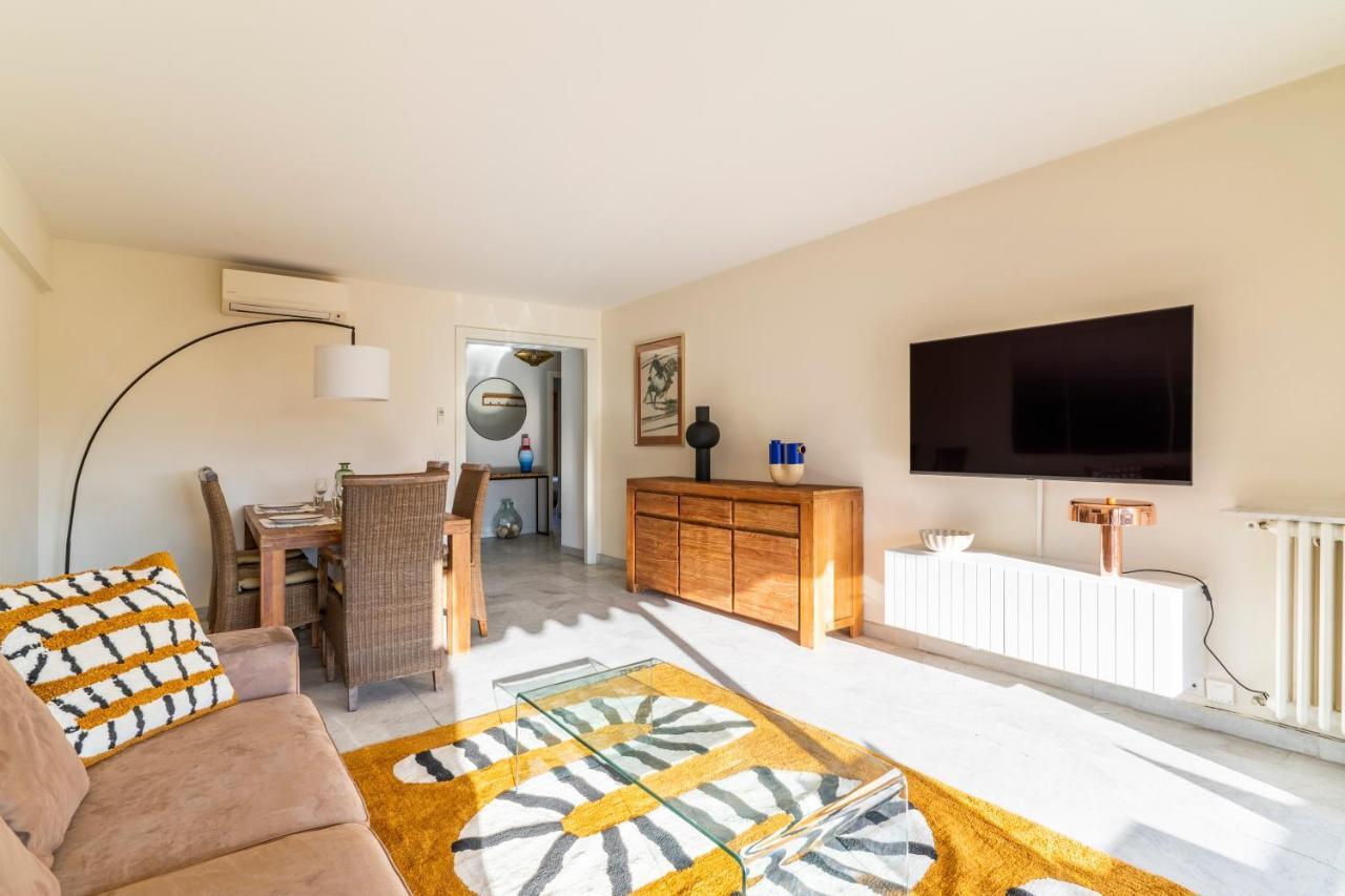 Le Mistral - Appt Avec Deux Balcons A Канны Экстерьер фото