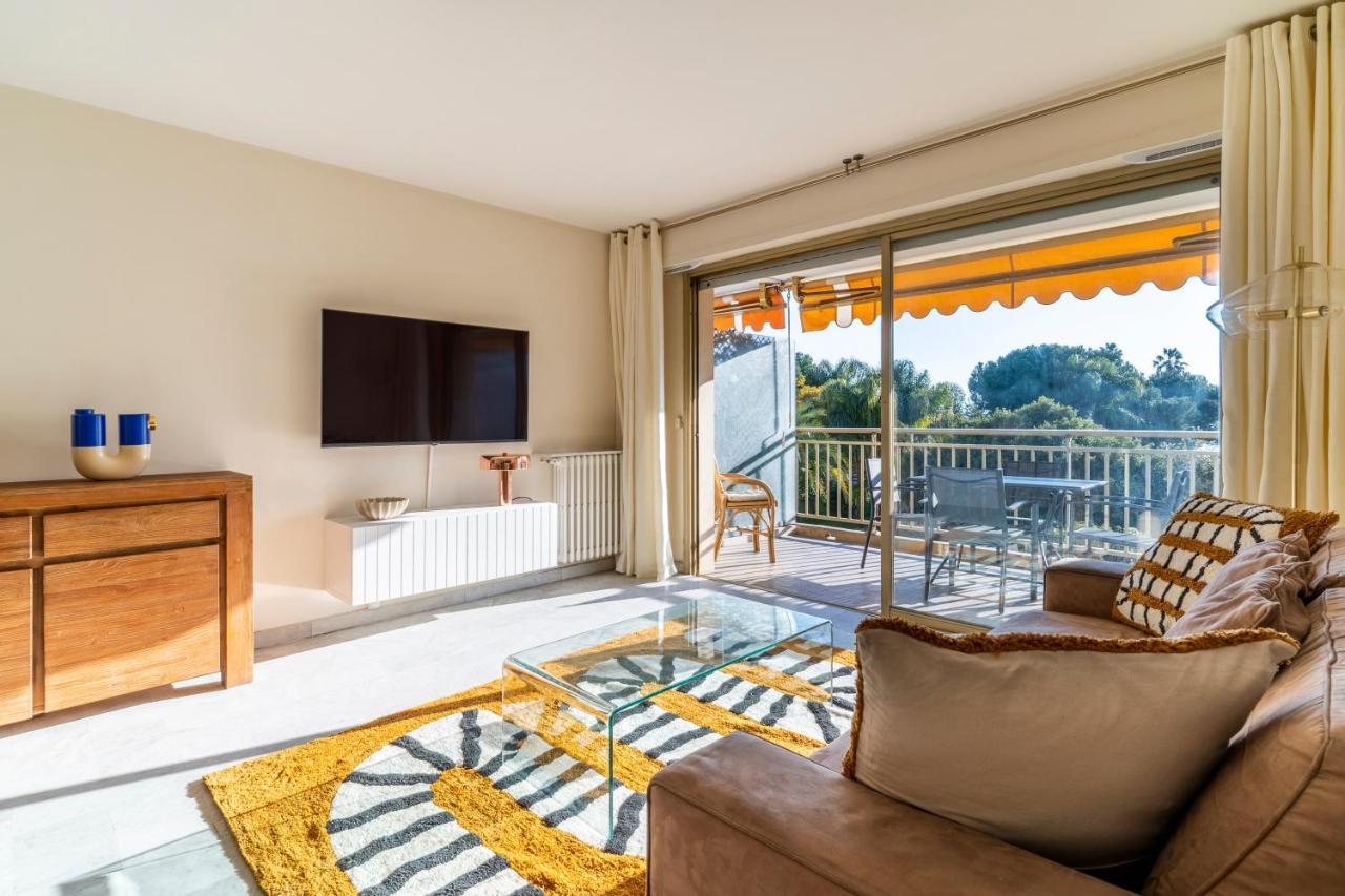 Le Mistral - Appt Avec Deux Balcons A Канны Экстерьер фото